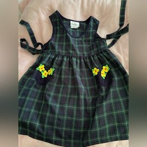 Size 6, Rare Editions plaid dress. Thicker material ideal for fall/winter use.